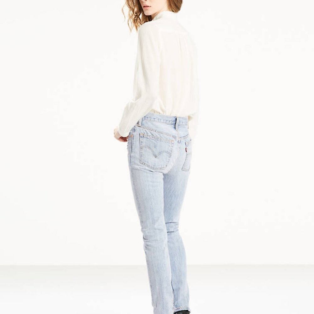 Levi's 501 Skinny Jeans in Clear Minds - Picture 2 of 16